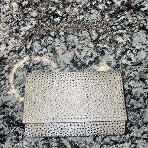Tan Rime-stone Clutch With Siver Chain Strap 👛